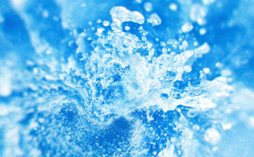 水花四射