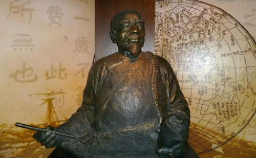 龚自珍