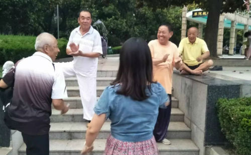 意想不到的赞扬