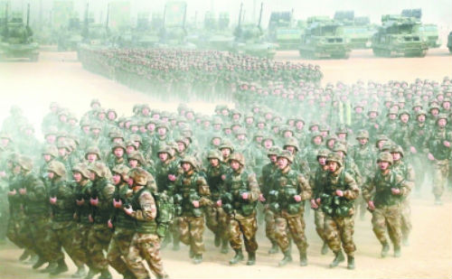 练兵秣马